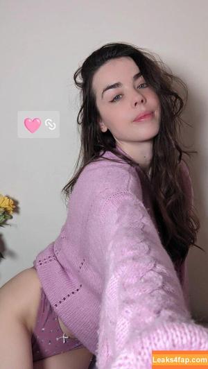 Danielle Sharp photo #0005