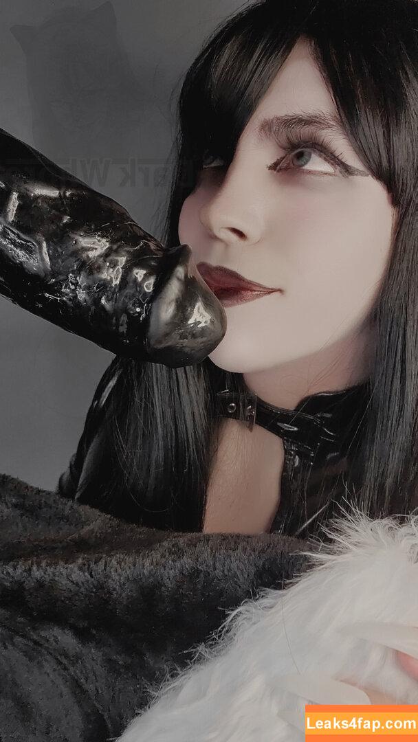 DarkWaifuTrap / waifudark / xXxDarkwaifutrapxXx leaked photo photo #0062