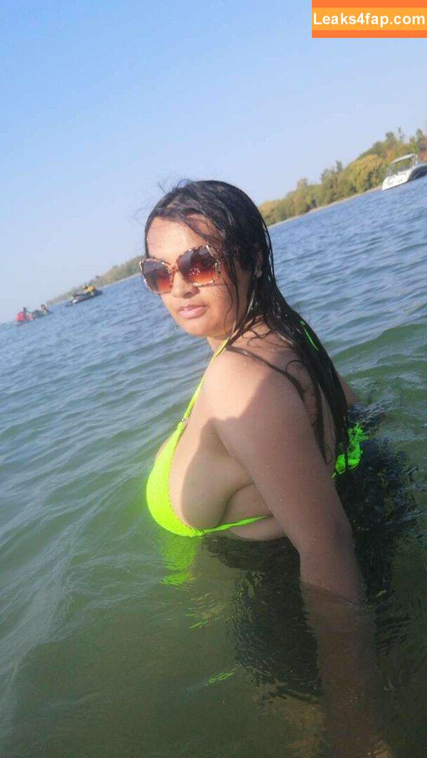 Desiaurora / DesiAuroraX / desi_aurorax_ leaked photo photo #0156