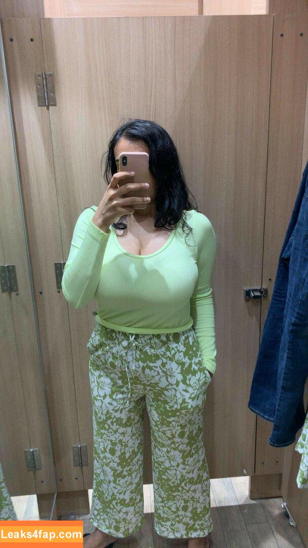 Desiaurora / DesiAuroraX / desi_aurorax_ leaked photo photo #0180