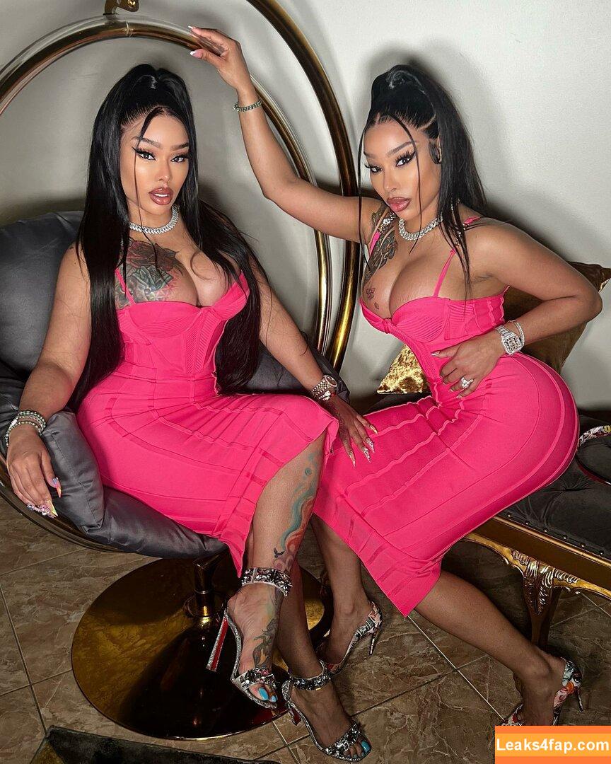 Double Dose Twins / doubledose_twins / doubledosetwinsxxx leaked photo photo #0025