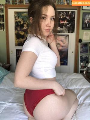 Elena_strikes photo #0164