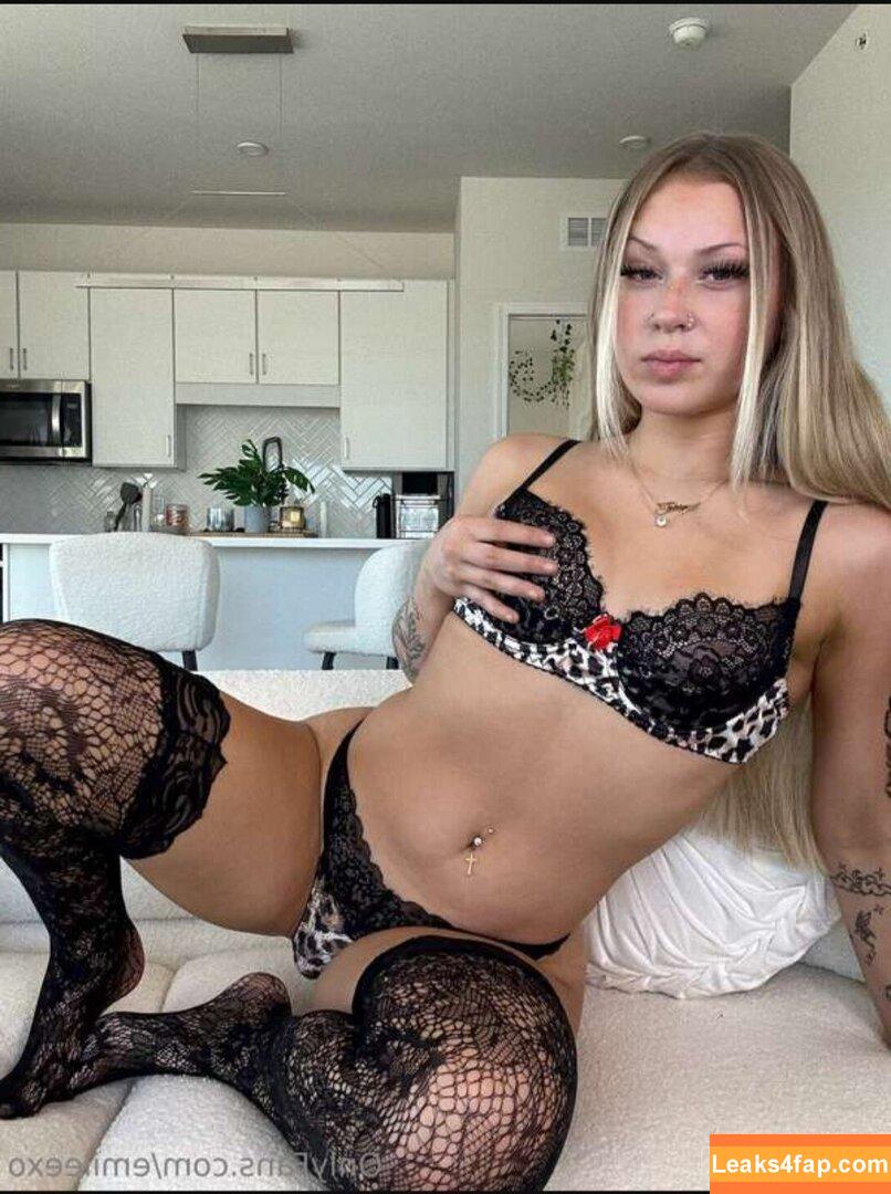 Emileexo / its.emilee_ leaked photo photo #0001