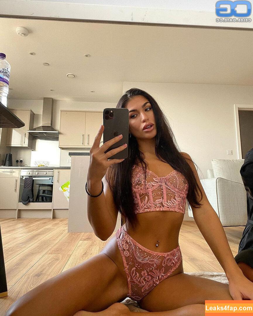Emily Faye Miller /  leaked photo photo #0009