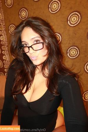 emmaxxxrose photo #0001