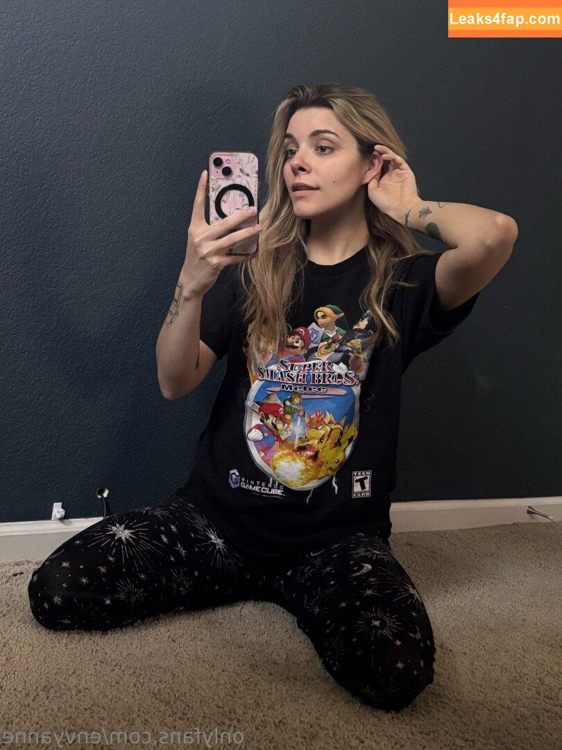 envyanne / the_envy_anne leaked photo photo #0003