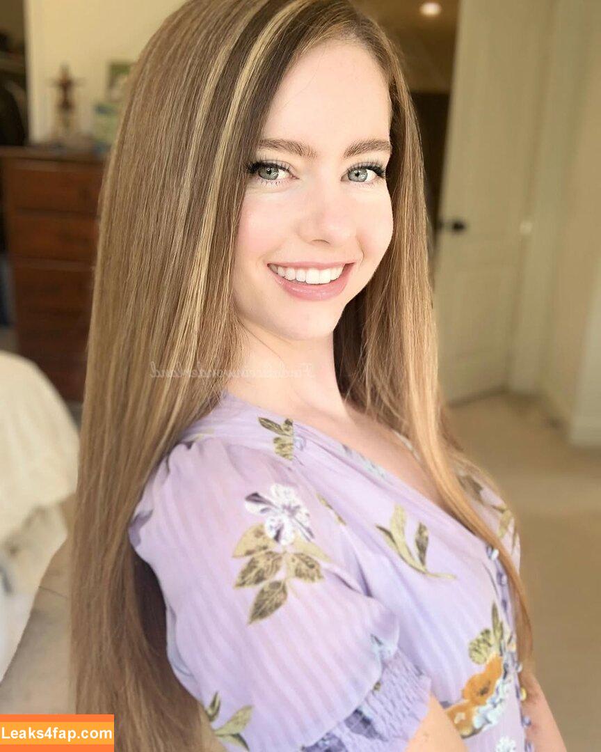findaliceinwonderland / alygreenxo leaked photo photo #0012
