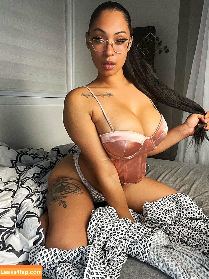 Hazel Aurora / hazelaurora / sweetbabyhaze leaked photo photo #0019