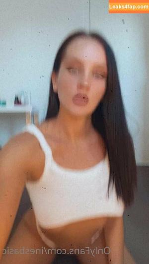 Ines Basic photo #0051
