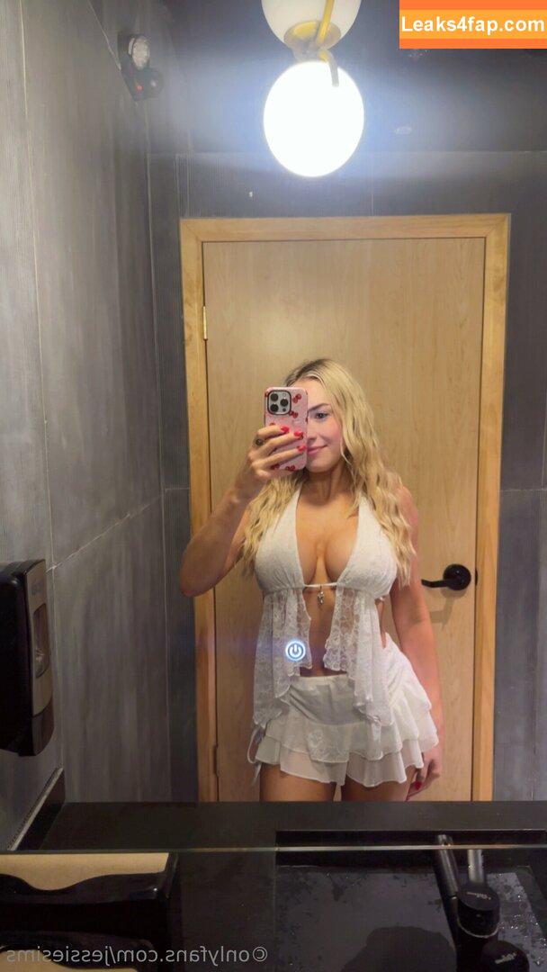 jessiesims / heyimjessiesims leaked photo photo #0009