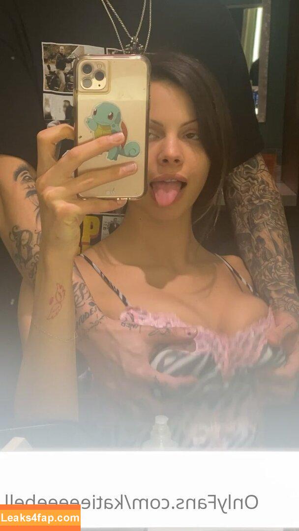 Katie Bell / katiebellofficial / katieeeeebell leaked photo photo #0026