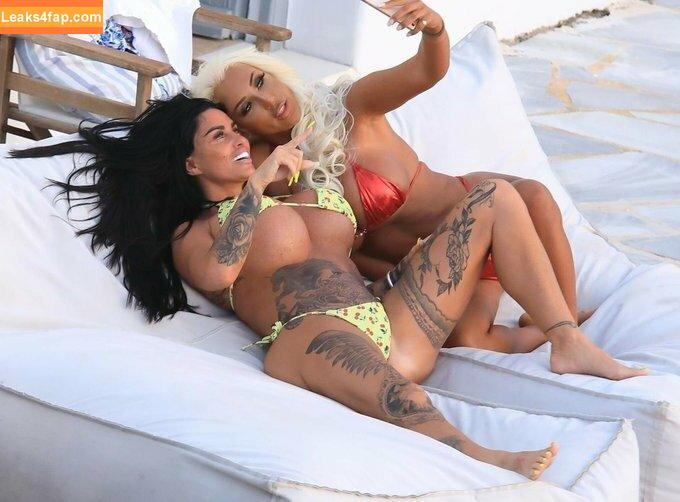 Katie Price / Jordan / katieprice leaked photo photo #0012