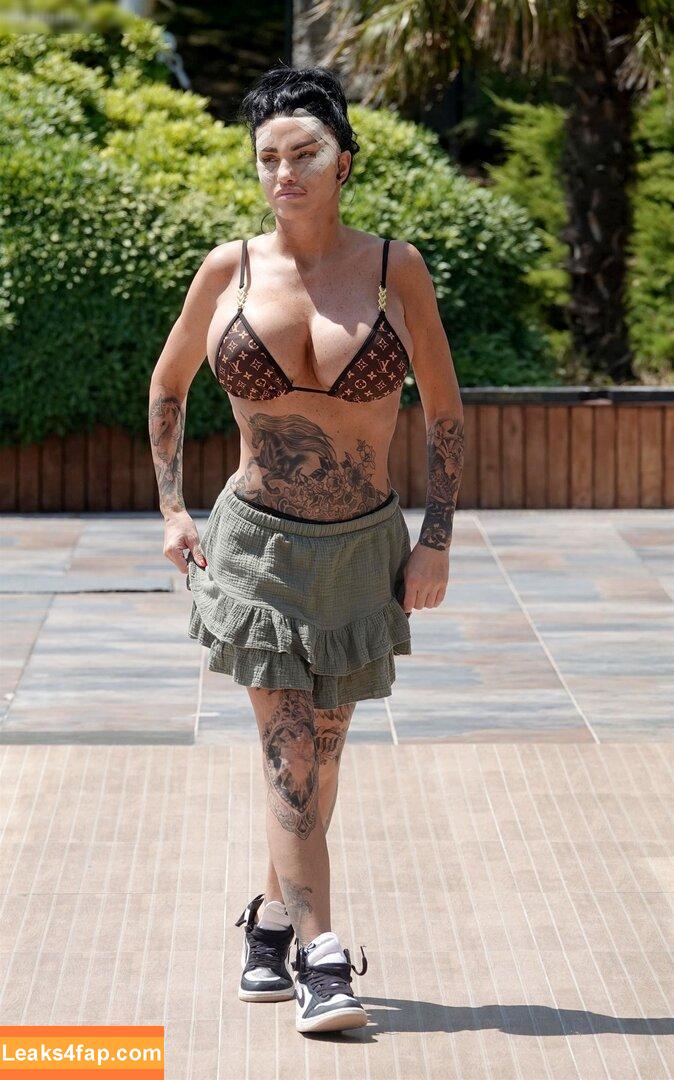 Katie Price / Jordan / katieprice leaked photo photo #0298