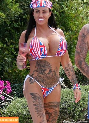 Katie Price photo #0054