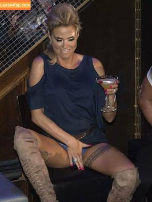 Katie Price фото #0197