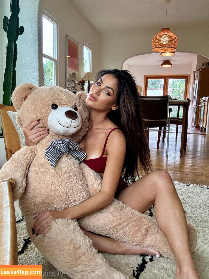 kayla / azbun88 / kayla_itsines / kaylaaz88 leaked photo photo #0027