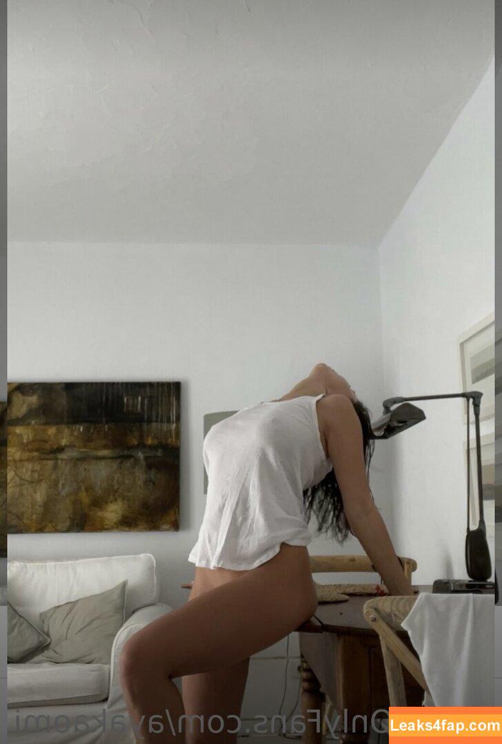 khristinabelous /  leaked photo photo #0015
