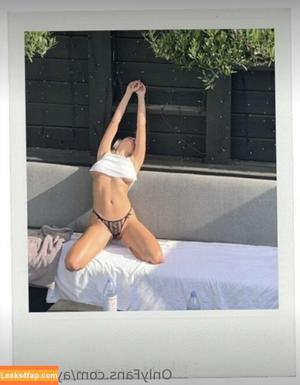 khristinabelous photo #0014