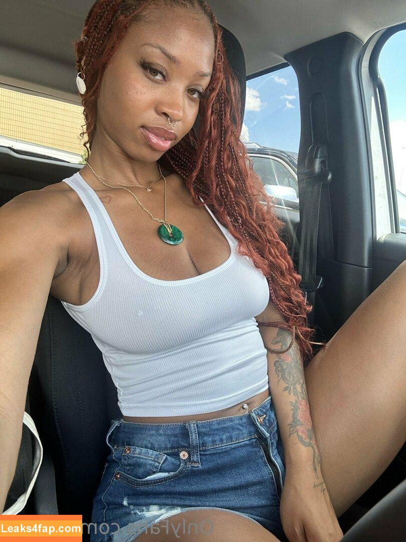 kybbyy / kybbyyyy leaked photo photo #0021