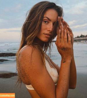 Lauren Sophie Messack photo #0015