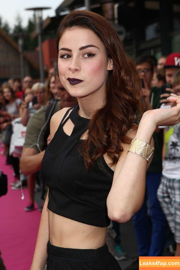 Lena Meyer-Landrut / Lena Meyer Landrut / linda.voilet leaked photo photo #0032
