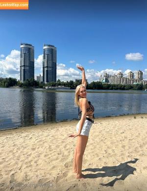 lii_lu photo #0012