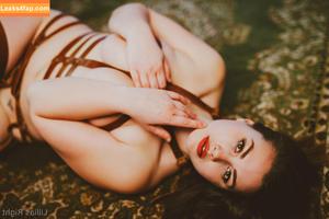 Lillias Right фото #0106