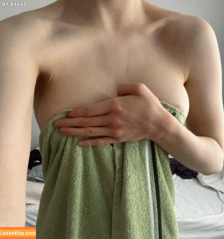 Linneasky / Linnea leaked photo photo #0025