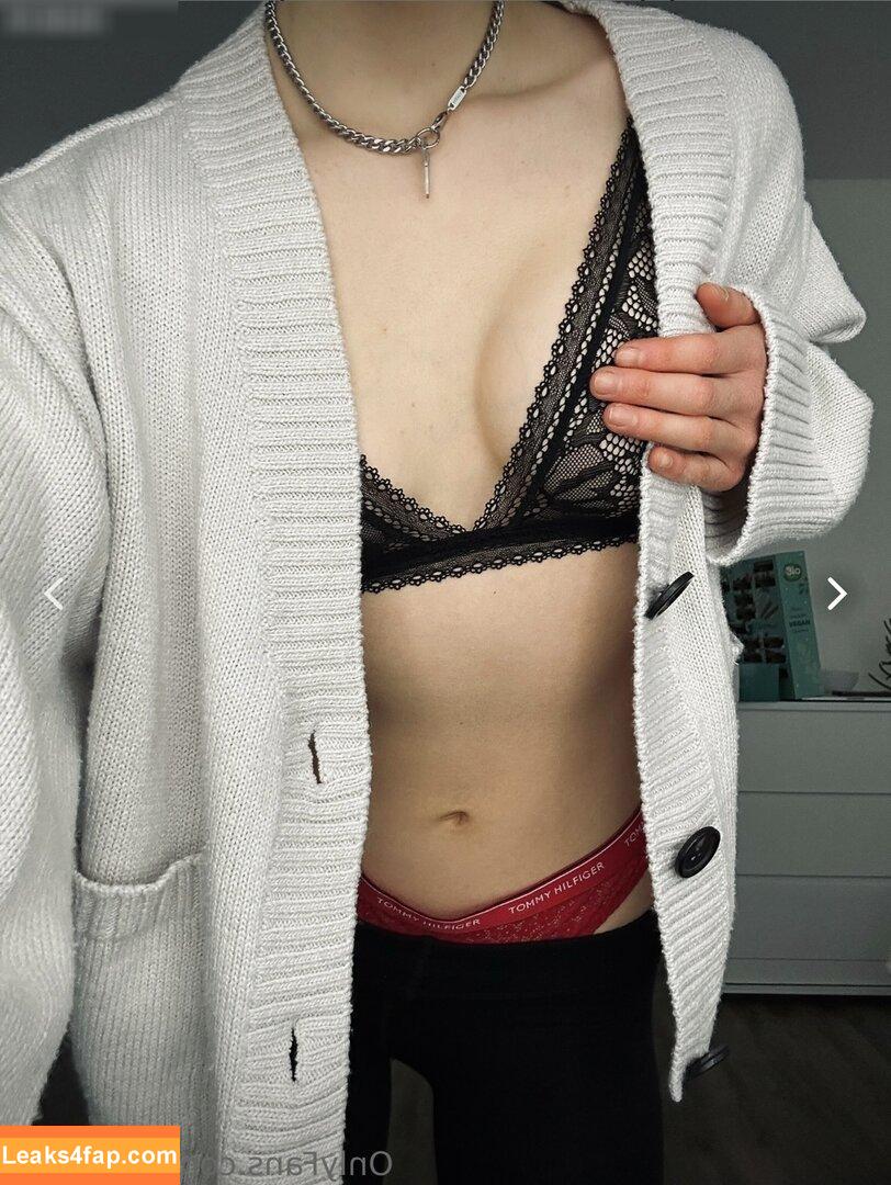 Linneasky / Linnea leaked photo photo #0170