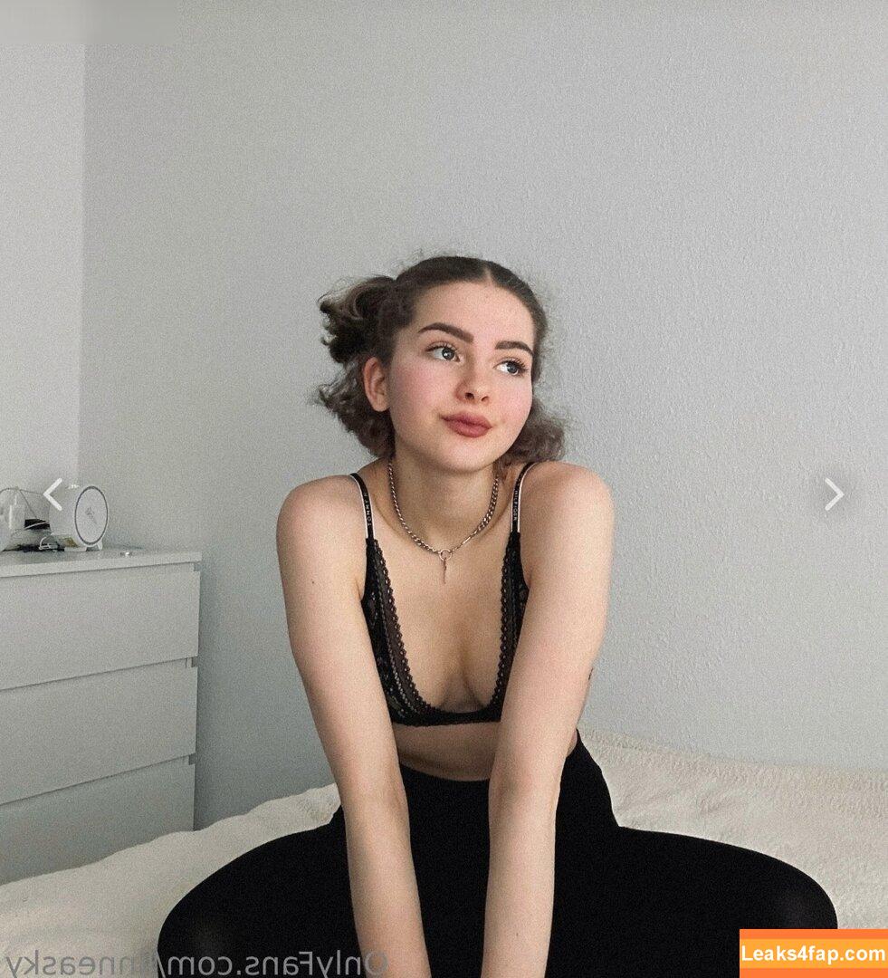 Linneasky / Linnea leaked photo photo #0181