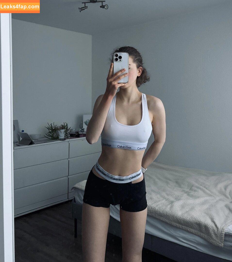 Linneasky / Linnea leaked photo photo #0214