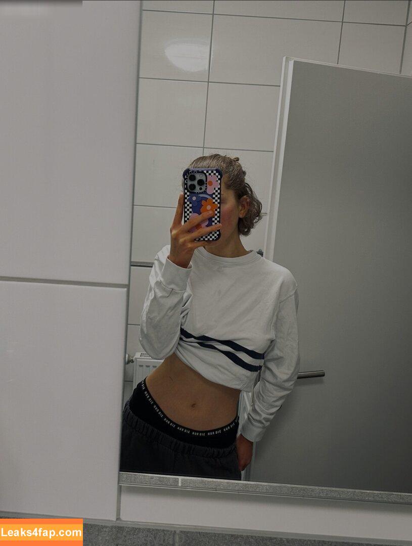 Linneasky / Linnea leaked photo photo #0221