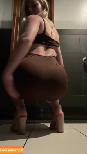 Lisapeach photo #0004