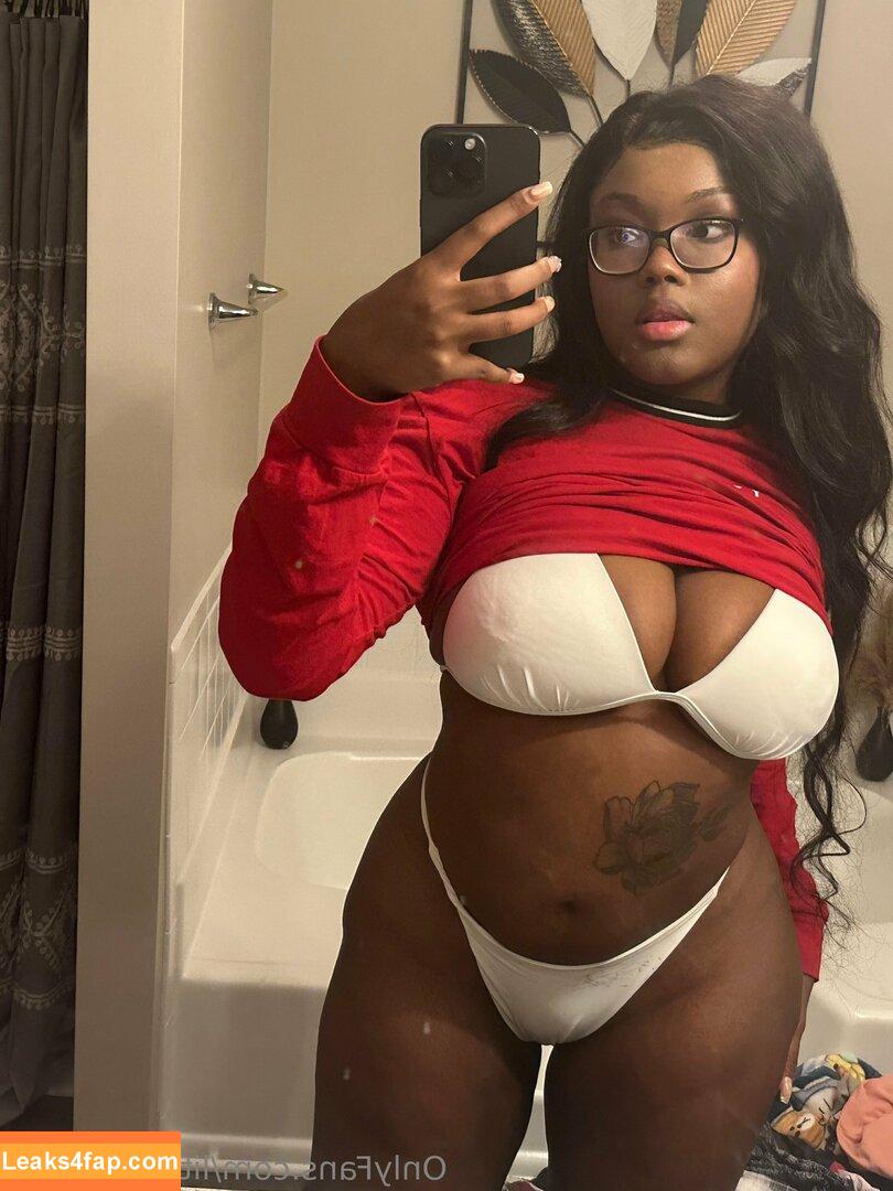 Littledolljplay / anyuser / jadathedoll leaked photo photo #0030