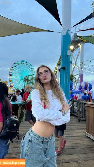 Lizzy Greene photo #0002