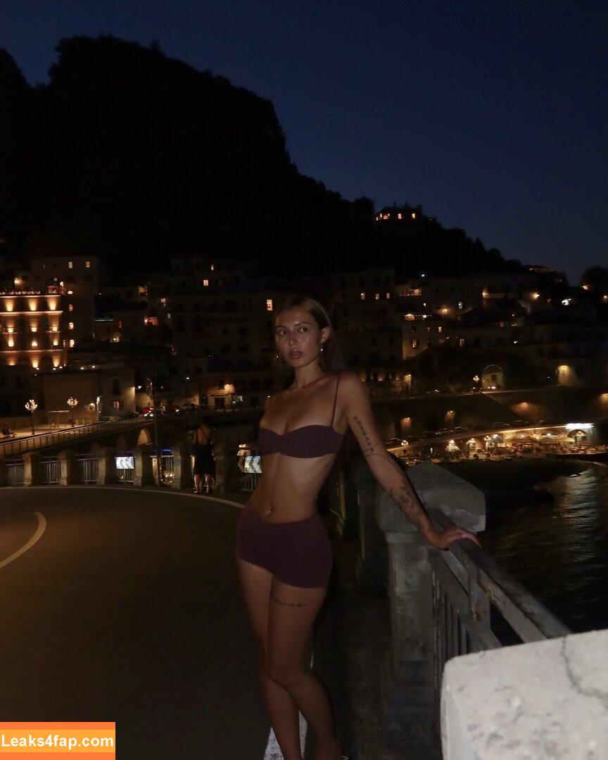 Lucia Manfredi / cialikechia / luciamanfredii leaked photo photo #0086