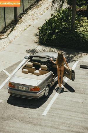 Maggie Sambrook photo #0054