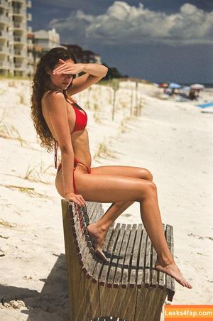 Maggie Sambrook photo #0102