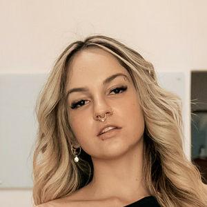 Marília Oliveira / marilia_o / mariliao2 leaked photo photo #0022