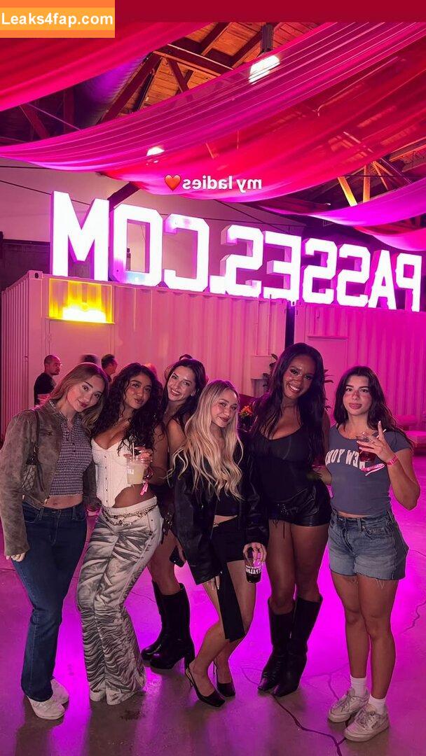 Mikayla Campinos / mikaylacampinos leaked photo photo #0003
