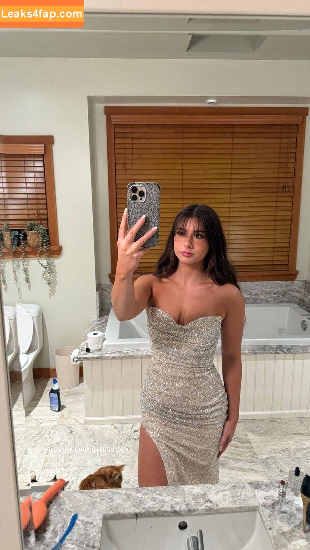 Mikayla Campinos / ltsmikaylacampinos / mikaylacampinos слитое фото фото #0045