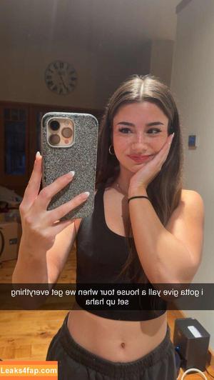 Mikayla Campinos фото #0033