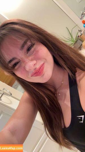 Mikayla Campinos photo #0042