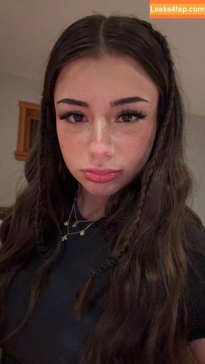 Mikayla Campinos photo #0064