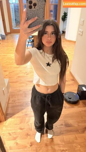 Mikayla Campinos photo #0147