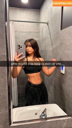 Mikayla Campinos фото #0168