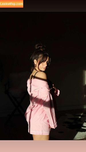 Mikayla Campinos фото #0202