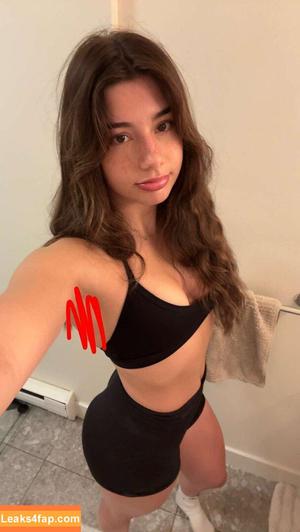 Mikayla Campinos фото #0255