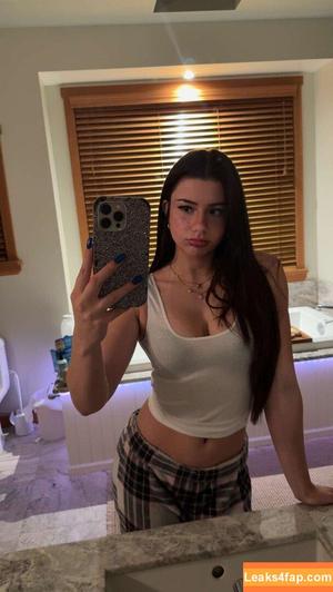 Mikayla Campinos photo #0278