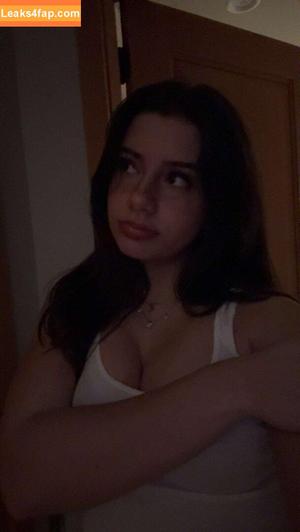 Mikayla Campinos photo #0297